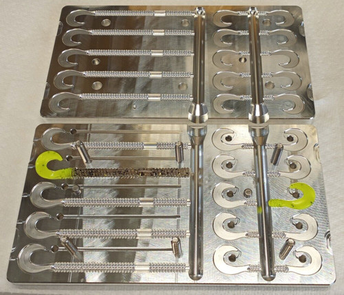 Inch finesse worm - 1/2,